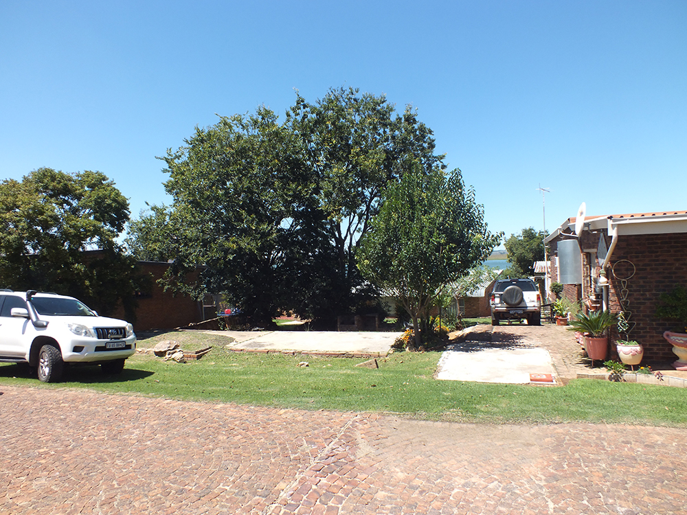 62 Bluegum Lane Clover Hill Club