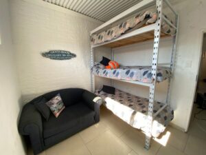 157 SUNSET BOULEVARD ROOM 3